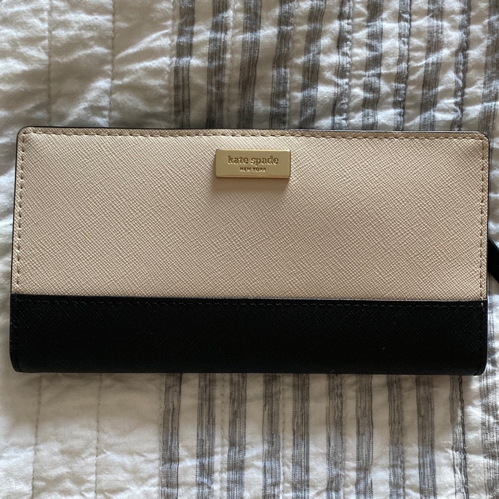 Two tone Kate Spade wallet